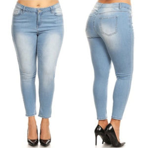 Plus Size Light Washed Skinny Jeans
